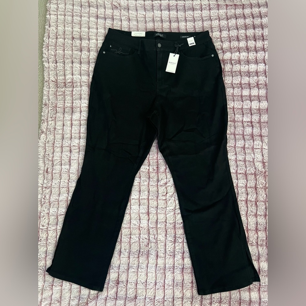 Judy Blue Women's Black Straight Leg Jeans